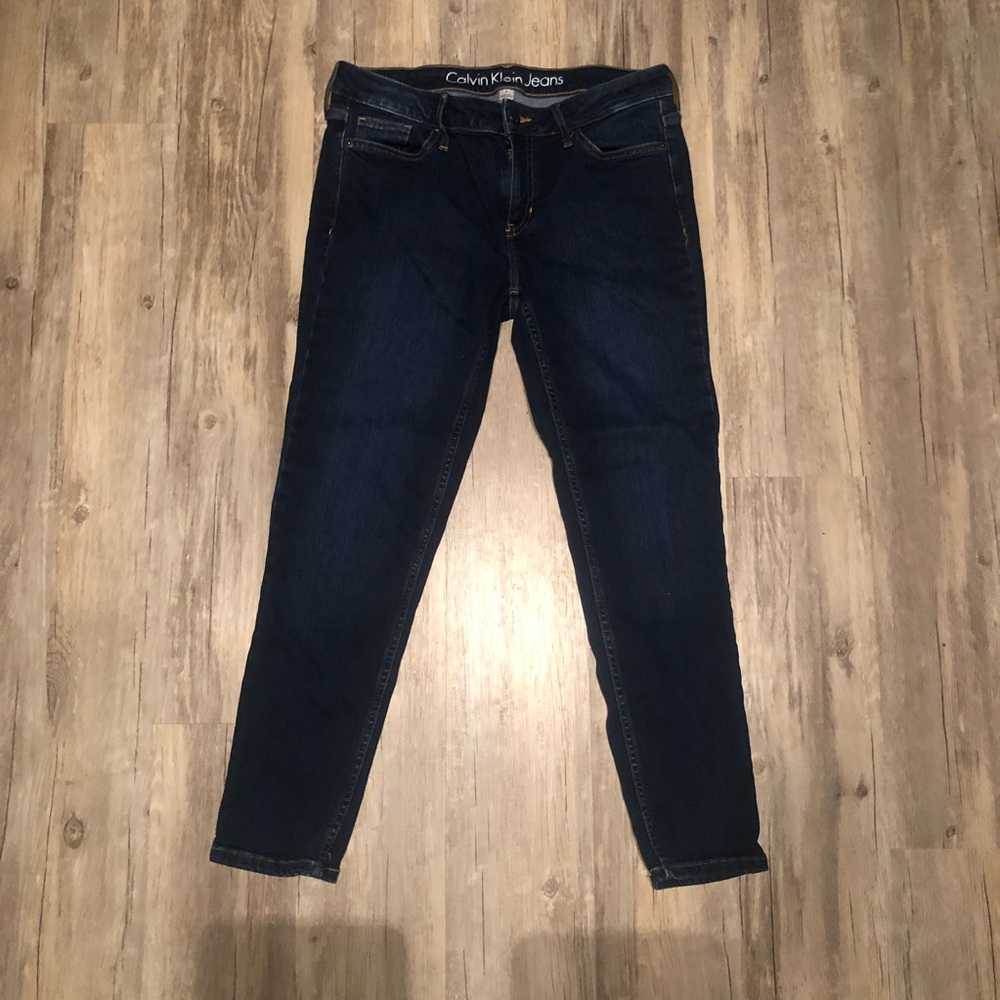 Calvin Klein Jeans size 8 regular. Like new!